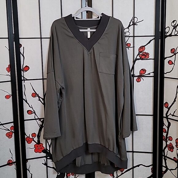 Nap Relaxed V-Neck Dress - Picture 2 of 16